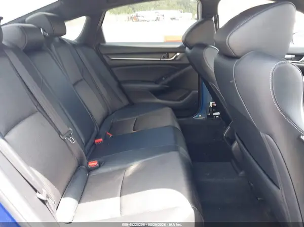 1HGCV1F3XJA245164 2018 HONDA ACCORD - Image 8