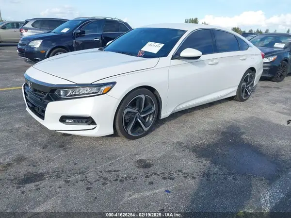 1HGCV1F3XJA248467 2018 HONDA ACCORD - Image 2