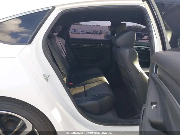 1HGCV1F3XJA248467 2018 HONDA ACCORD - Image 8