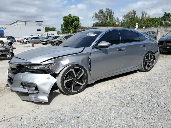 1HGCV1F3XJA251322 2018 HONDA ACCORD - Image 1