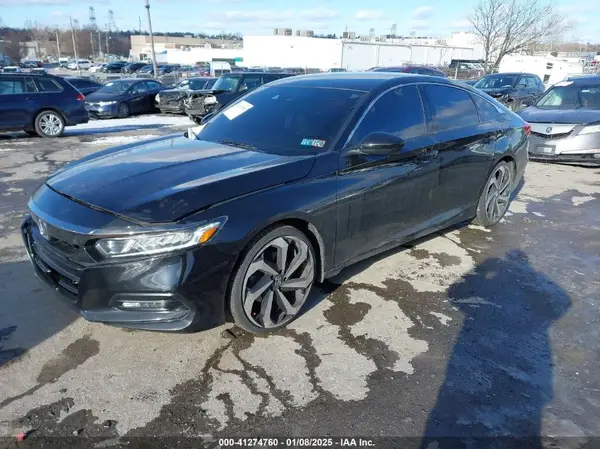 1HGCV1F3XJA251868 2018 HONDA ACCORD - Image 2