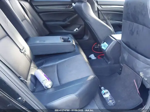 1HGCV1F3XJA251868 2018 HONDA ACCORD - Image 8
