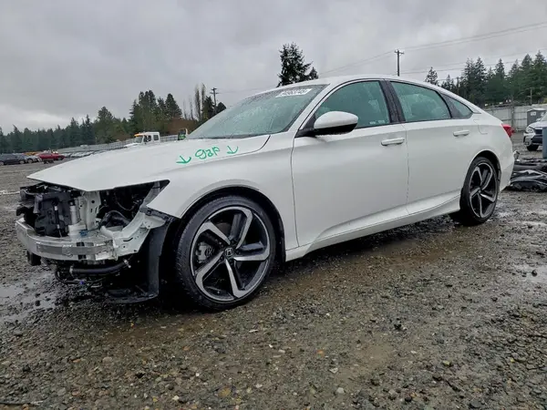 1HGCV1F3XJA252714 2018 HONDA ACCORD - Image 1
