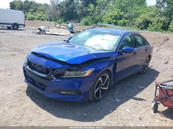 1HGCV1F3XJA253961 2018 HONDA ACCORD - Image 2