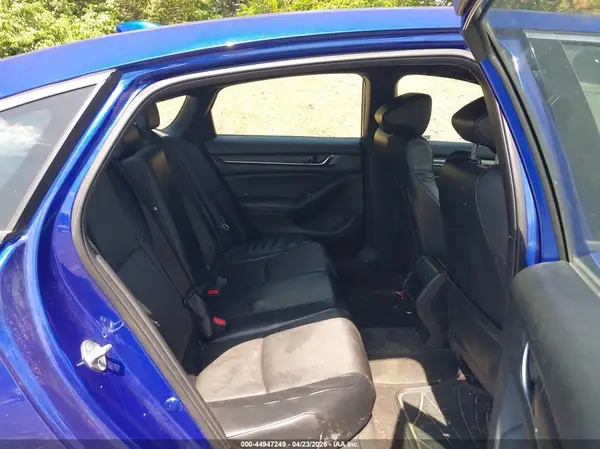 1HGCV1F3XJA253961 2018 HONDA ACCORD - Image 8