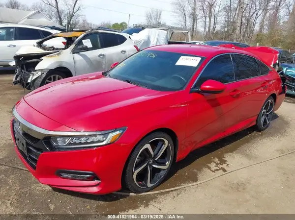 1HGCV1F3XJA257265 2018 HONDA ACCORD - Image 2