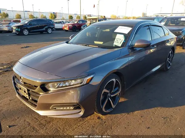 1HGCV1F3XJA259257 2018 HONDA ACCORD - Image 2