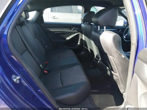 1HGCV1F3XJA266869 2018 HONDA ACCORD - Image 8