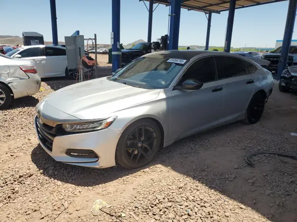 1HGCV1F3XJA268976 2018 HONDA ACCORD - Image 1