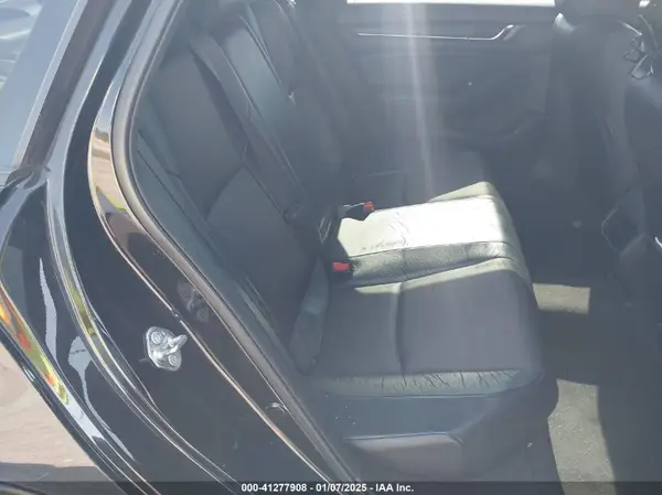 1HGCV1F3XJA269058 2018 HONDA ACCORD - Image 8