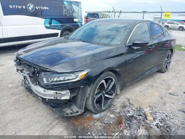 1HGCV1F3XJA810464 2018 HONDA ACCORD - Image 2