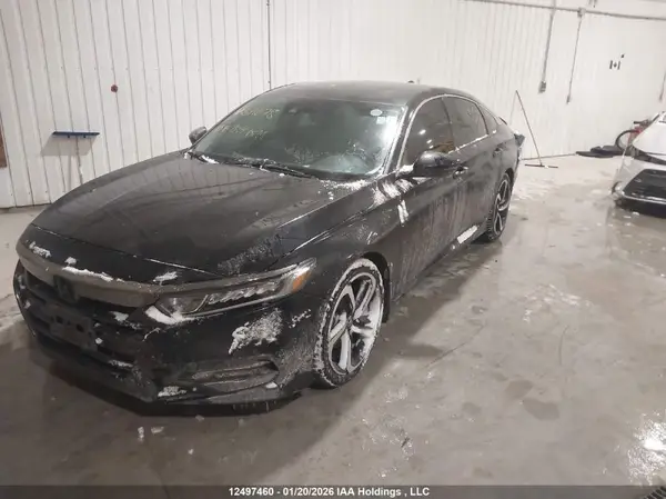 1HGCV1F3XJA811078 2018 HONDA ACCORD - Image 2