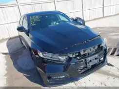 1HGCV1F3XJA811565 2018 HONDA ACCORD