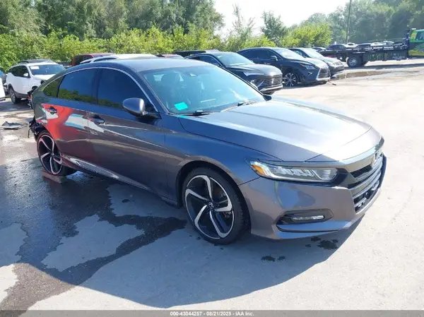 1HGCV1F3XKA036072 2019 HONDA ACCORD - Image 1