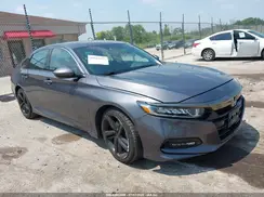 1HGCV1F3XKA053566 2019 HONDA ACCORD