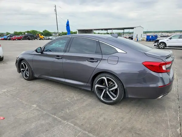 1HGCV1F3XKA064163 2019 HONDA ACCORD - Image 2