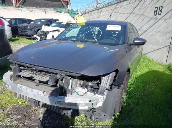 1HGCV1F3XKA064857 2019 HONDA ACCORD - Image 2
