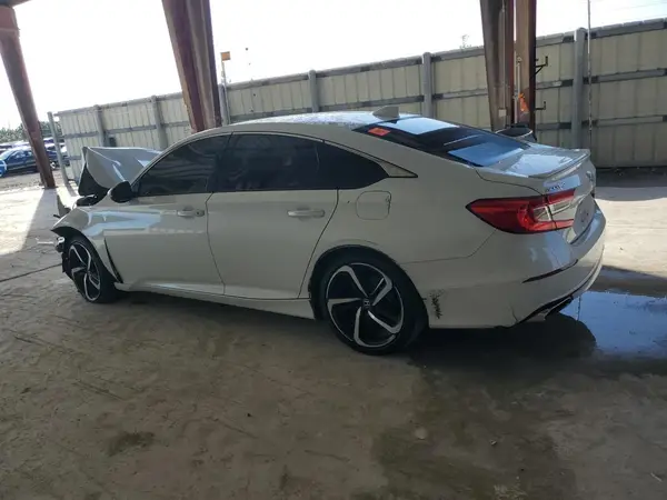 1HGCV1F3XKA067130 2019 HONDA ACCORD - Image 2
