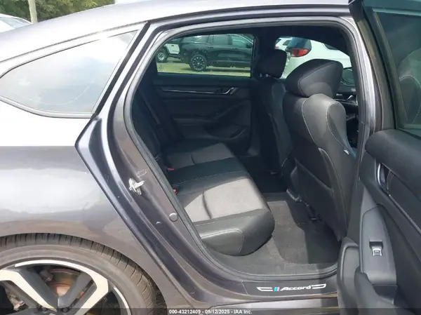 1HGCV1F3XKA069978 2019 HONDA ACCORD - Image 8