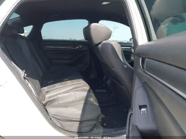 1HGCV1F3XKA070626 2019 HONDA ACCORD - Image 8