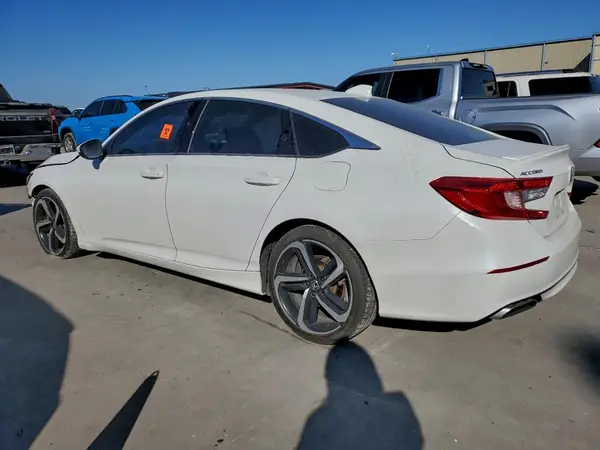 1HGCV1F3XKA076619 2019 HONDA ACCORD - Image 2