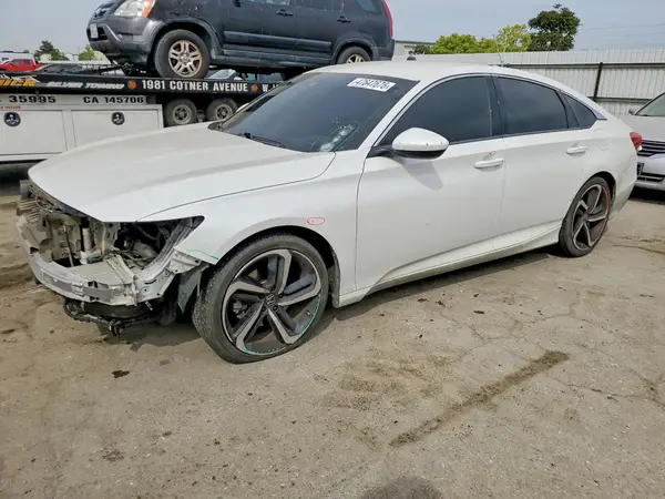 1HGCV1F3XKA076717 2019 HONDA ACCORD - Image 1