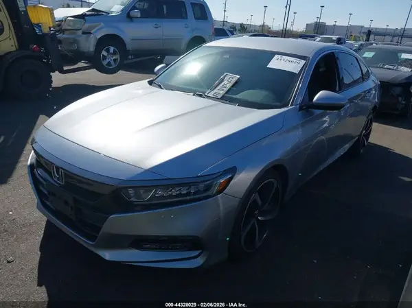 1HGCV1F3XKA095137 2019 HONDA ACCORD - Image 2