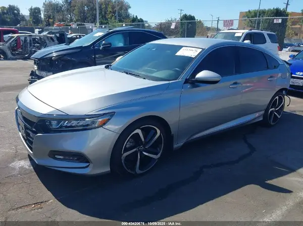 1HGCV1F3XKA105052 2019 HONDA ACCORD - Image 2