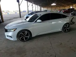 1HGCV1F3XKA111661 2019 HONDA ACCORD