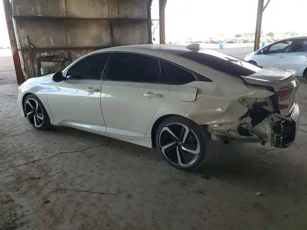 1HGCV1F3XKA111661 2019 HONDA ACCORD - Image 2