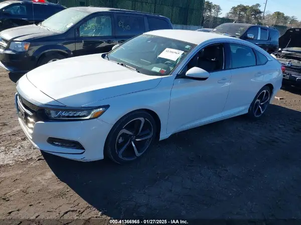 1HGCV1F3XKA121252 2019 HONDA ACCORD - Image 2