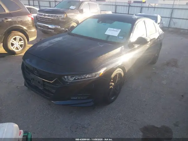 1HGCV1F3XKA127746 2019 HONDA ACCORD - Image 2