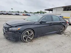1HGCV1F3XKA131165 2019 HONDA ACCORD