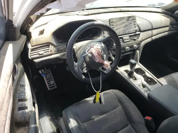 1HGCV1F3XKA156499 2019 HONDA ACCORD - Image 8