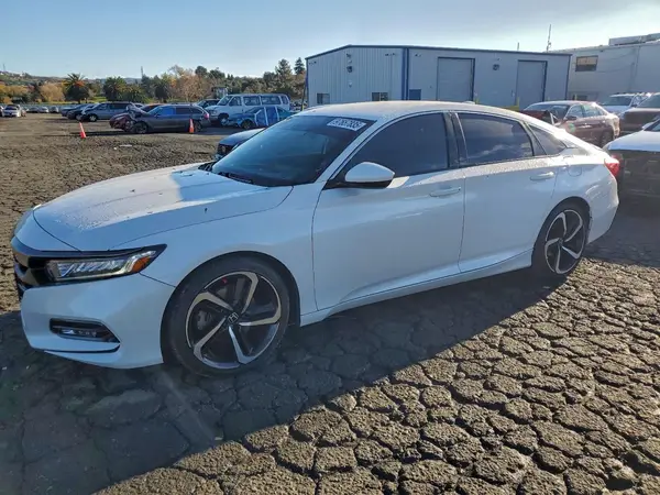 1HGCV1F3XKA160732 2019 HONDA ACCORD - Image 1