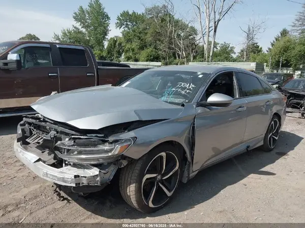 1HGCV1F3XKA176235 2019 HONDA ACCORD - Image 2