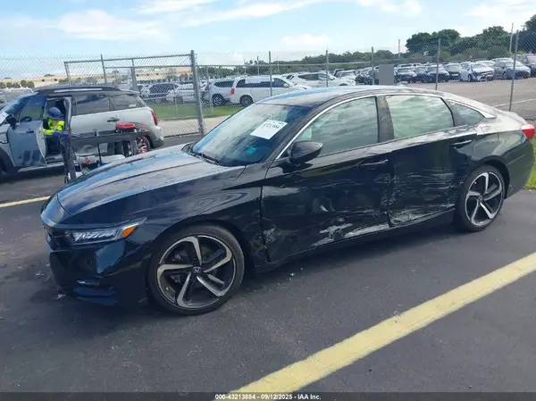 1HGCV1F3XLA129899 2020 HONDA ACCORD - Image 2