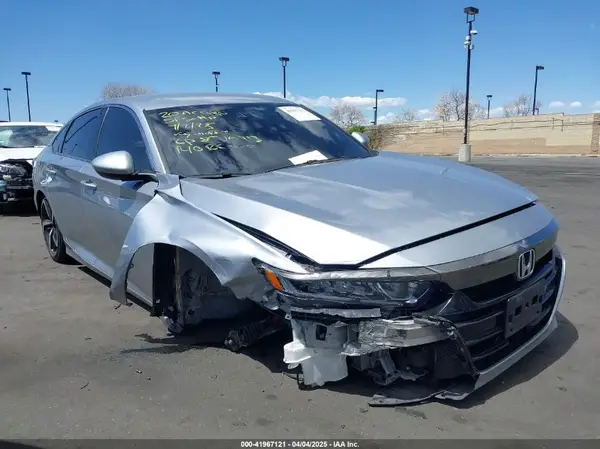 1HGCV1F3XLA135217 2020 HONDA ACCORD - Image 1