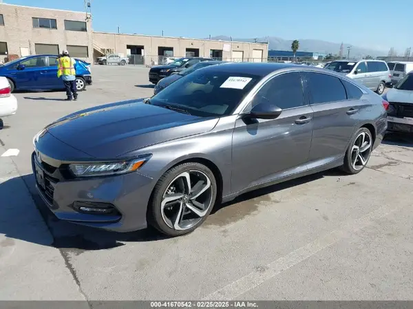 1HGCV1F3XLA140689 2020 HONDA ACCORD - Image 2