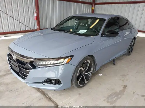1HGCV1F3XNA018949 2022 HONDA ACCORD - Image 2