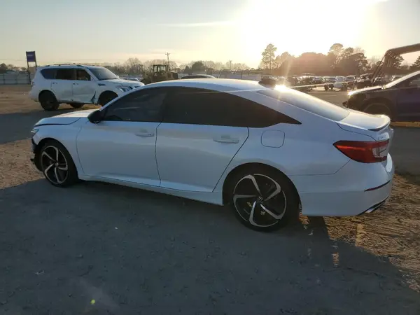 1HGCV1F3XNA023486 2022 HONDA ACCORD - Image 2