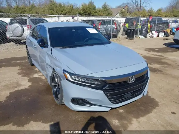1HGCV1F3XNA025528 2022 HONDA ACCORD - Image 1