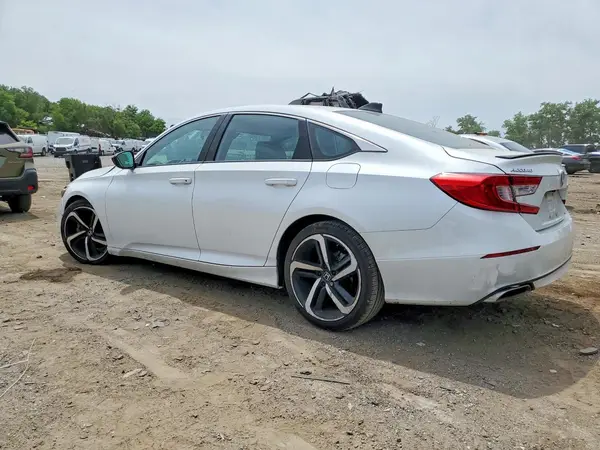 1HGCV1F3XNA036674 2022 HONDA ACCORD - Image 2