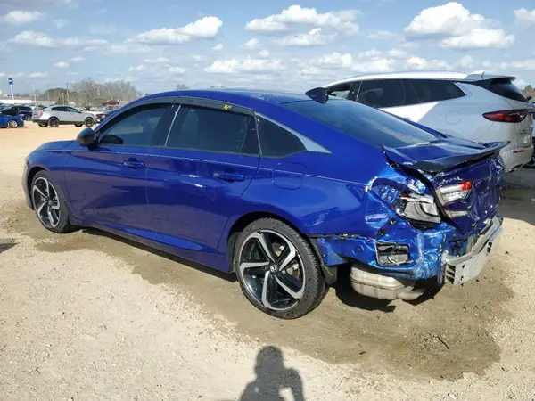 1HGCV1F3XNA039915 2022 HONDA ACCORD - Image 2