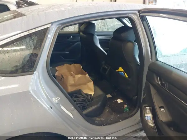 1HGCV1F3XNA044788 2022 HONDA ACCORD - Image 8