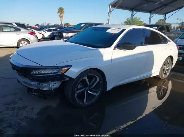 1HGCV1F3XNA084806 2022 HONDA ACCORD - Image 2