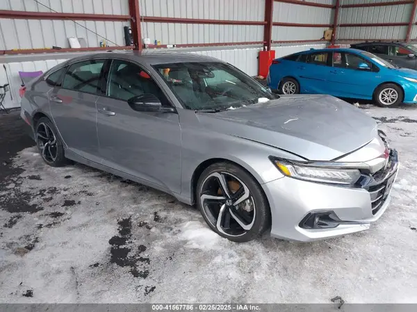 1HGCV1F3XNA123006 2022 HONDA ACCORD - Image 1