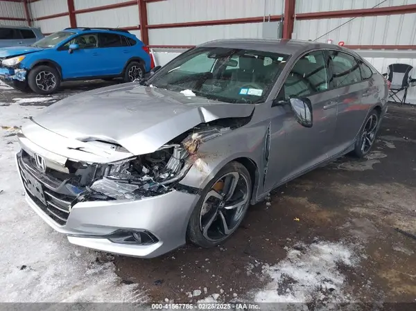 1HGCV1F3XNA123006 2022 HONDA ACCORD - Image 2