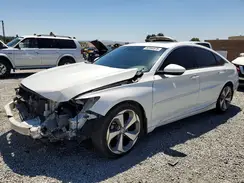 1HGCV1F40JA013553 2018 HONDA ACCORD