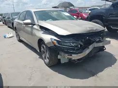 1HGCV1F40JA039733 2018 HONDA ACCORD